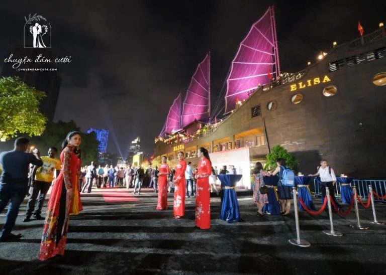 Elisa Floating Restaurant - Tổ chức tiệc cưới lãng mạn trên du thuyền tại Sài Gòn