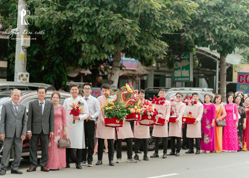 Thứ tự bưng 6 mâm quả đám hỏi miền Nam trong lễ đính hôn